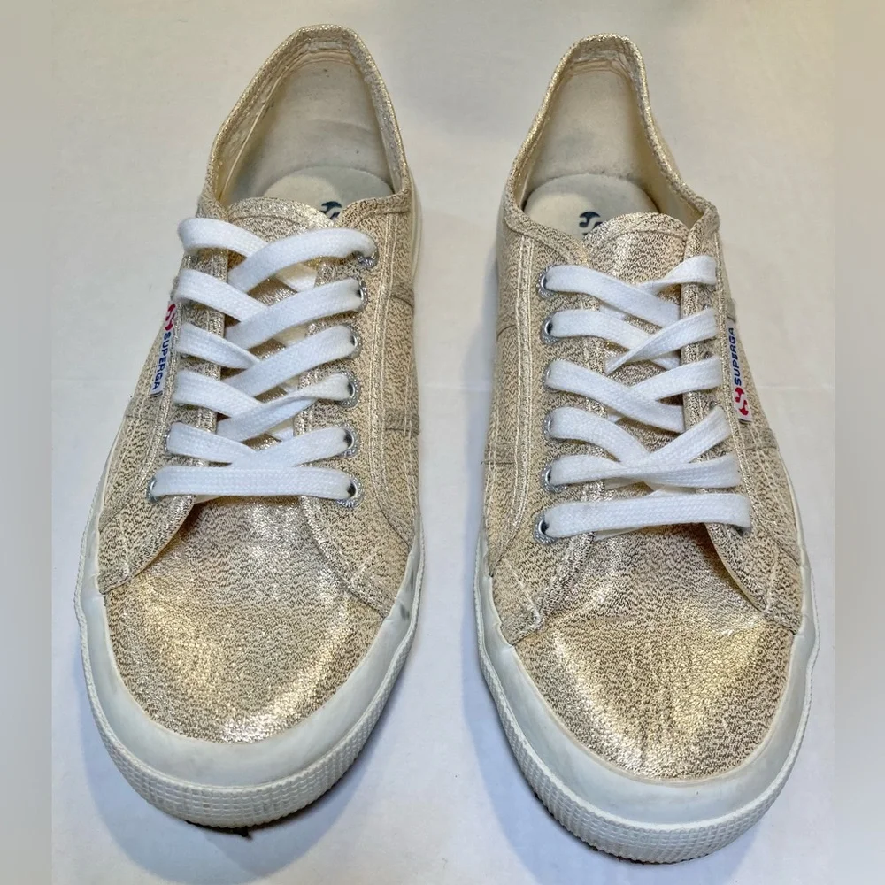Superga 🟣 2750 Size 9 Gold Metallic Sneakers